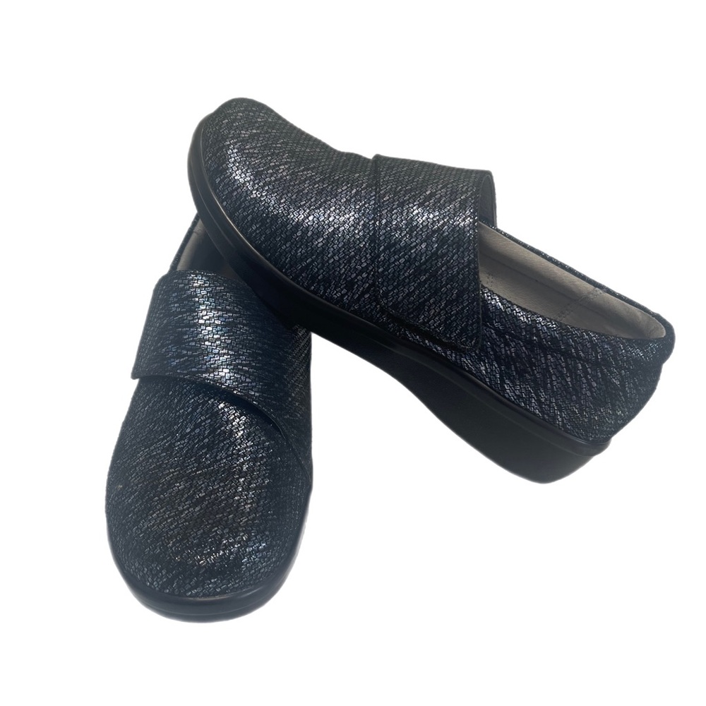 Alegria Clogs